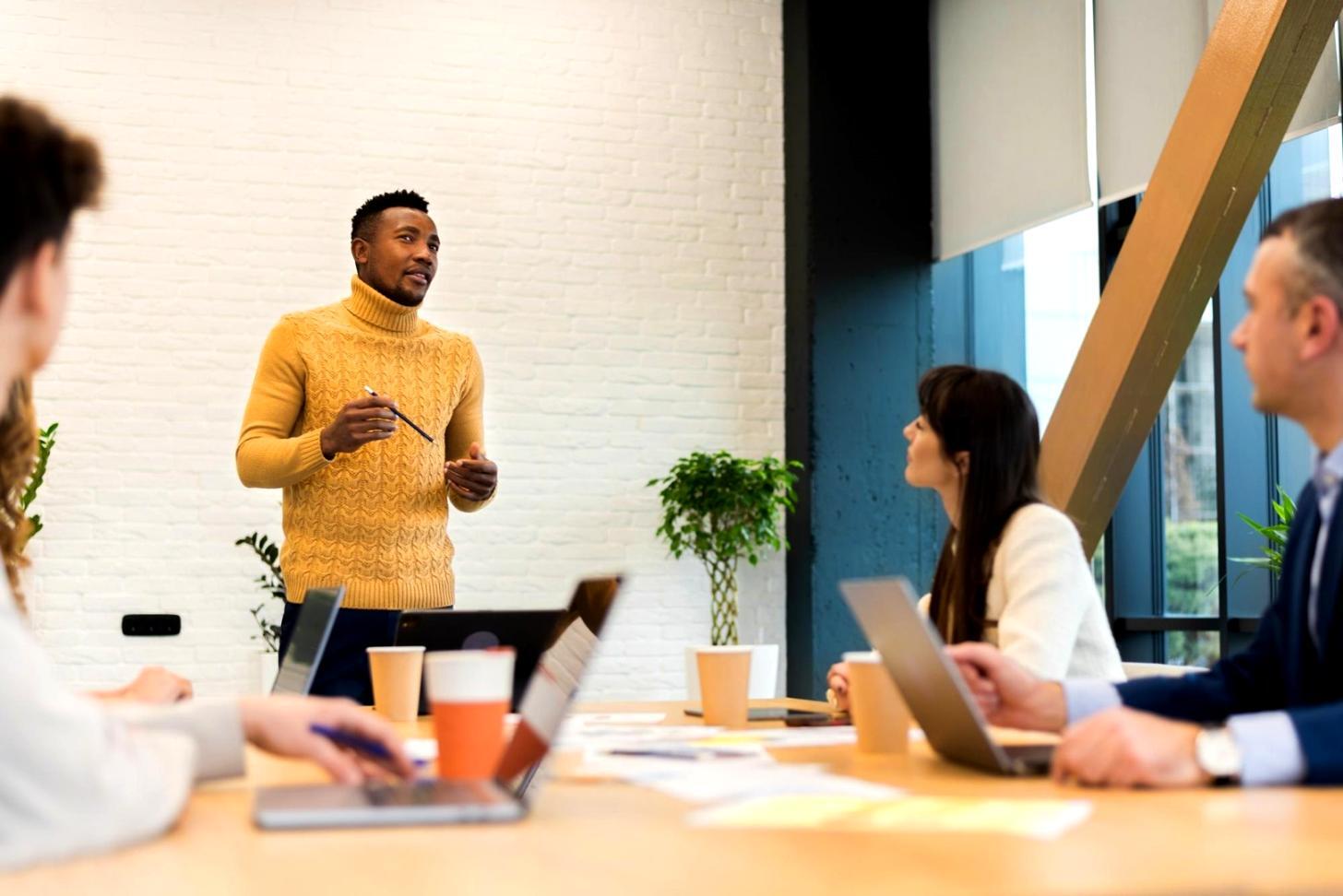 Collaboration étroite avec les équipes clients